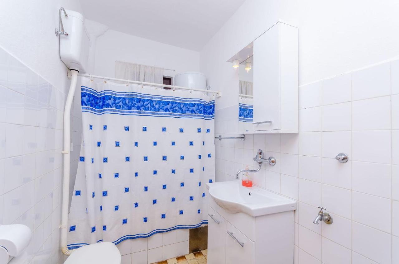 Apartments Kursan Трогір Екстер'єр фото