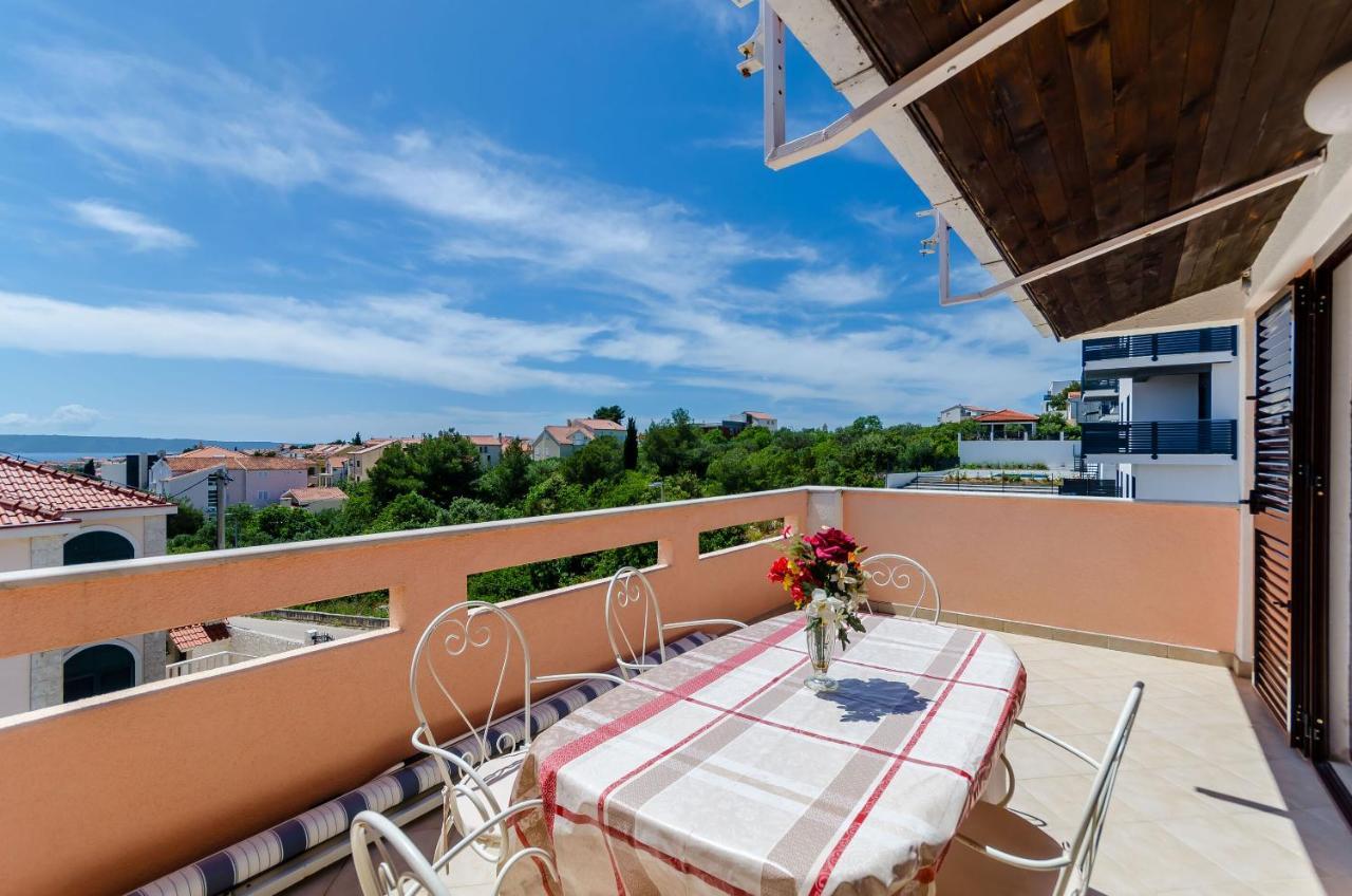 Apartments Kursan Трогір Екстер'єр фото