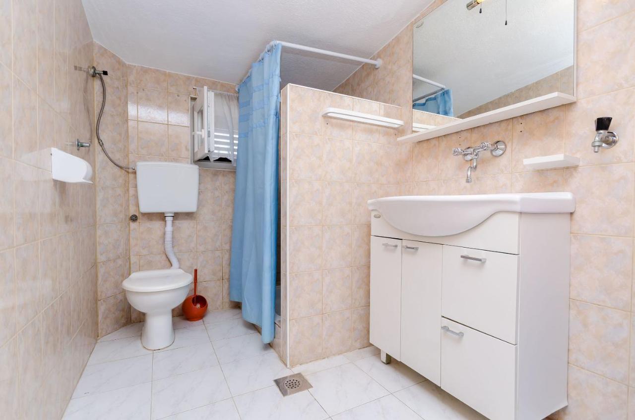 Apartments Kursan Трогір Екстер'єр фото