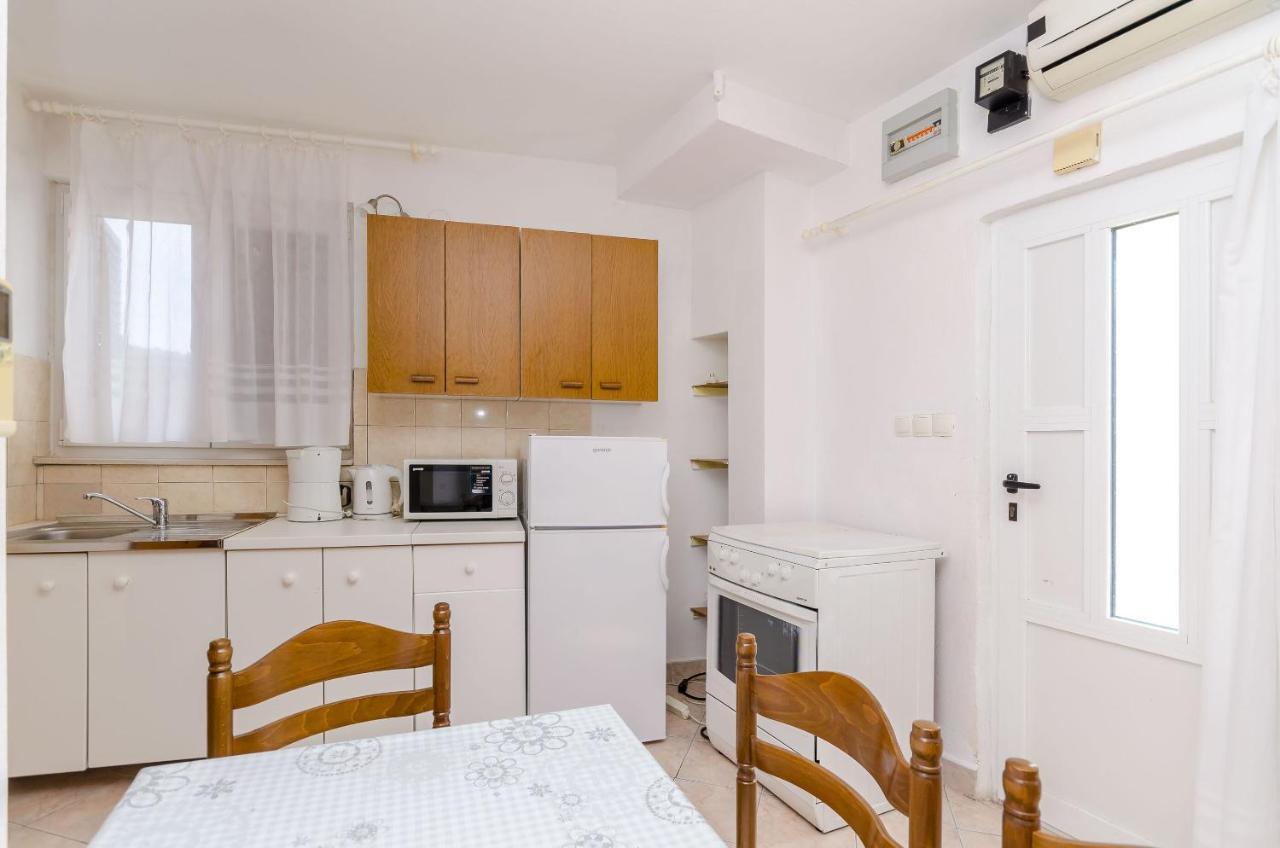 Apartments Kursan Трогір Екстер'єр фото