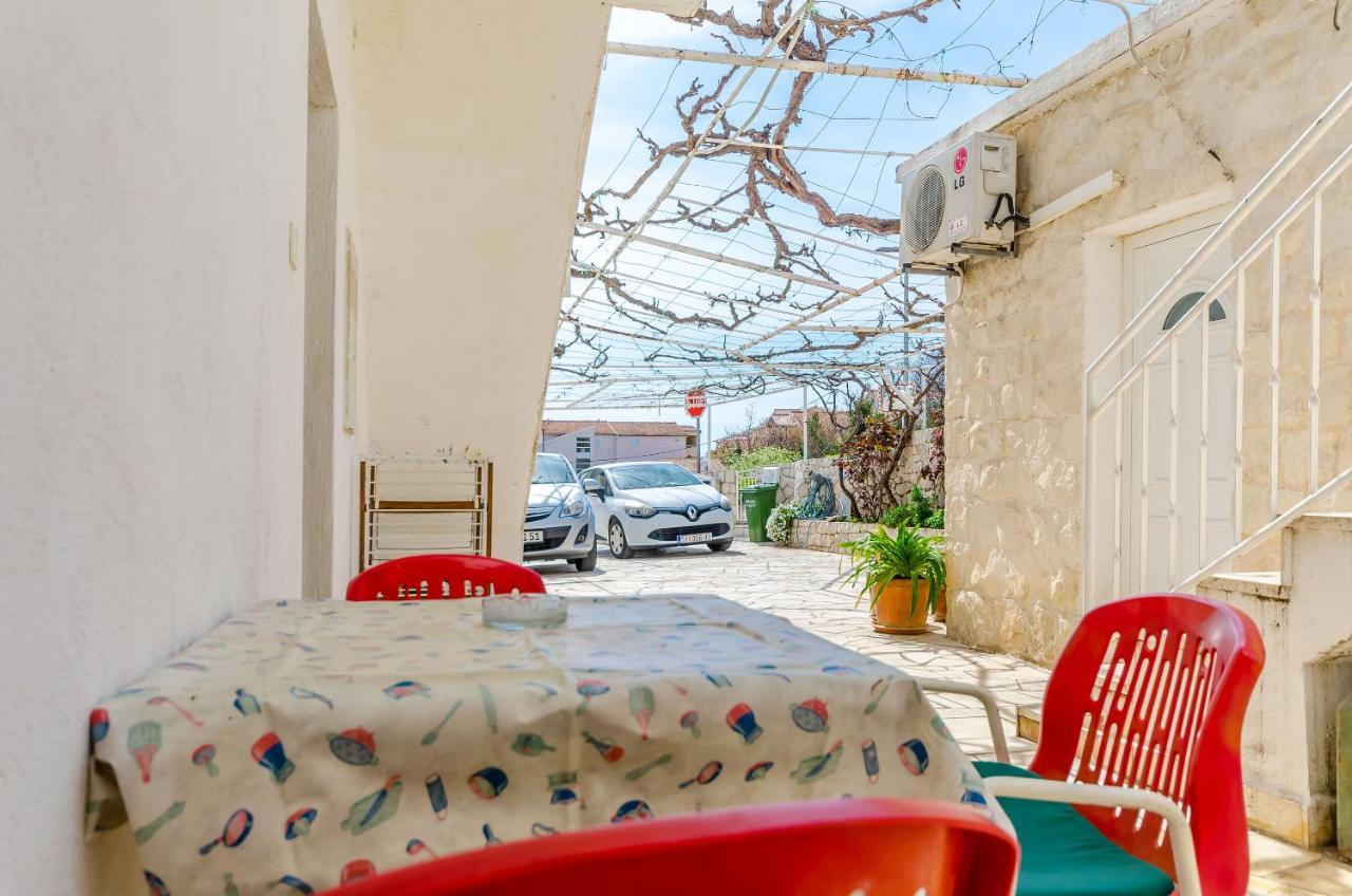 Apartments Kursan Трогір Екстер'єр фото